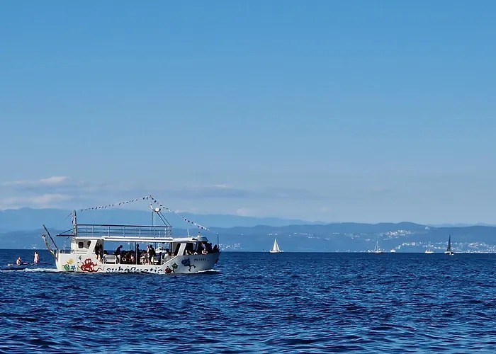 Winehouse With Seaview Gregoric Izola